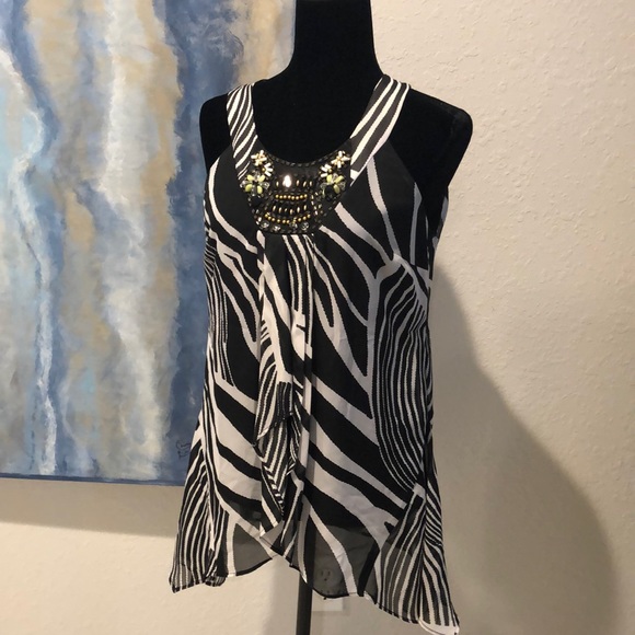 Dusak Designs Embellished Tunic - Picture 1 of 9